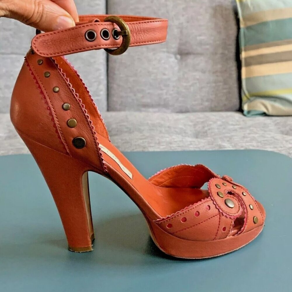Pura Lopez Bohemian Heeled Platform shoes - Size 40 - barely used